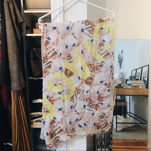 Balenciaga wrap scarf - Picture 3 of 9